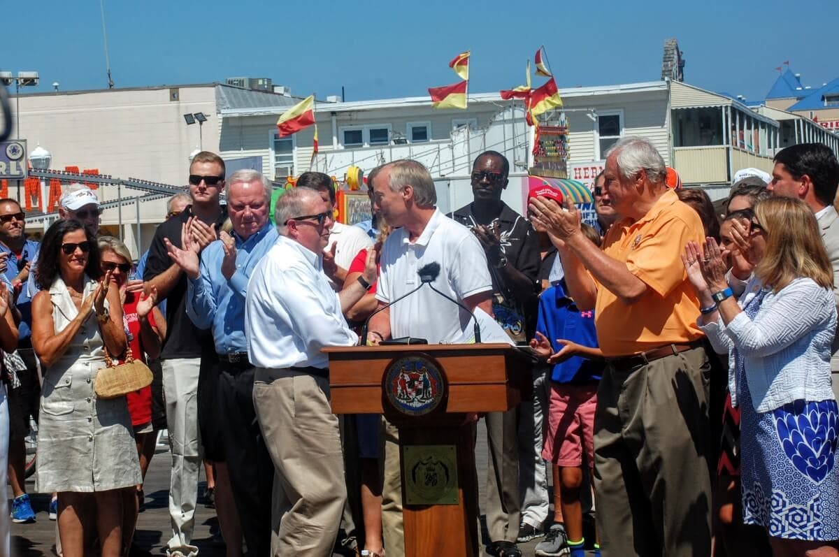 Governor Larry Hogan signs Executive Order to start school after Labor Day