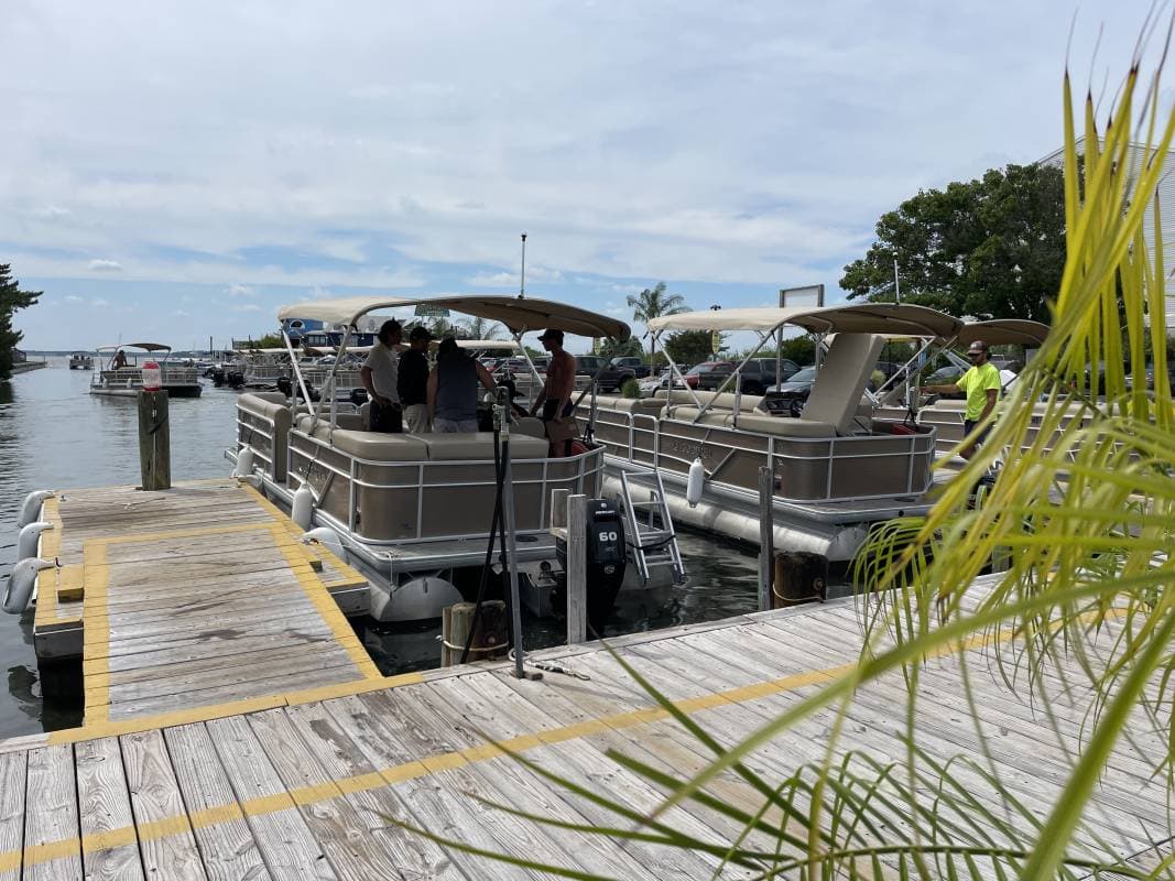 Pontoon Boats at Bayside Boat Rentals